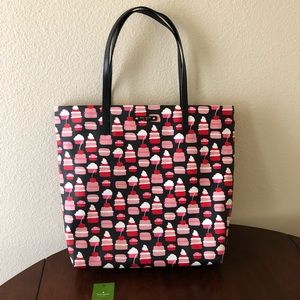 Kate Spade take the cake minipastry